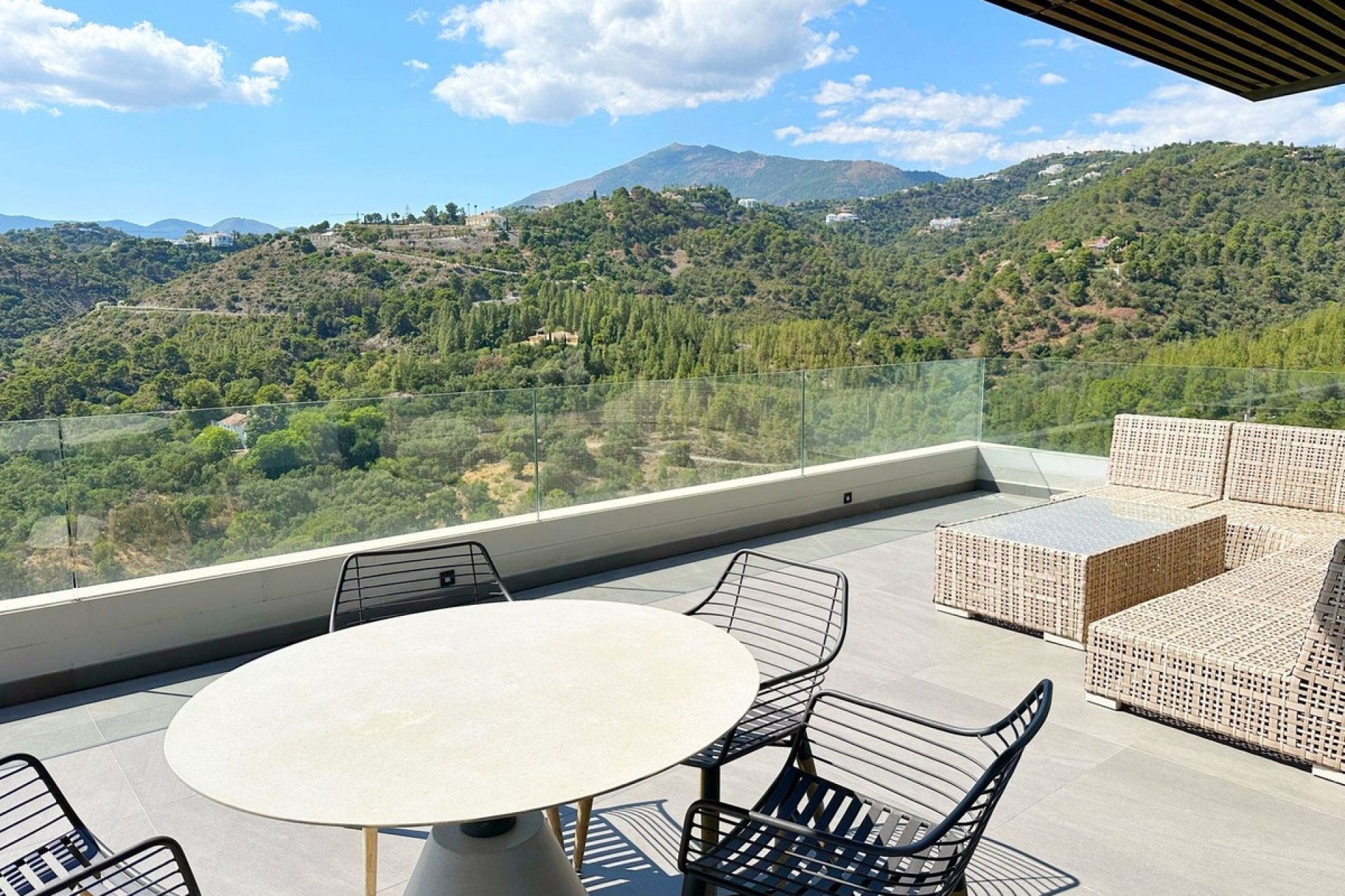 Resale - Villa - Benahavís - Los Arqueros