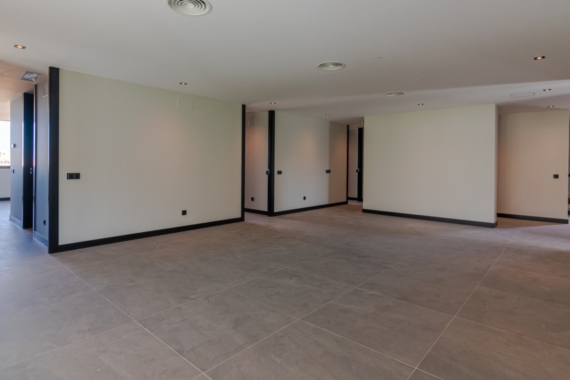 Resale - Villa - Benahavís - Los Arqueros
