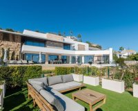 Resale - Villa - Benahavís - Los Arqueros