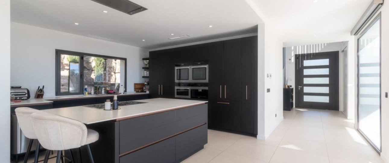 Resale - Villa - Benahavís - Los Arqueros
