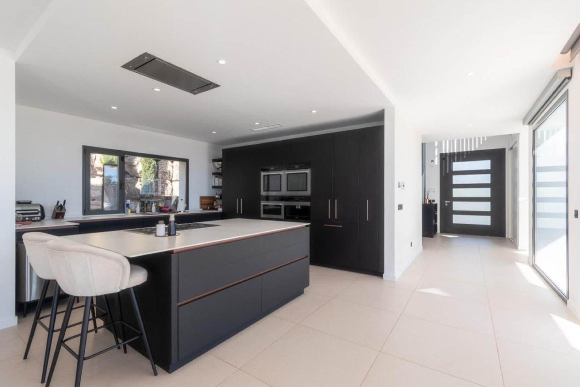 Resale - Villa - Benahavís - Los Arqueros