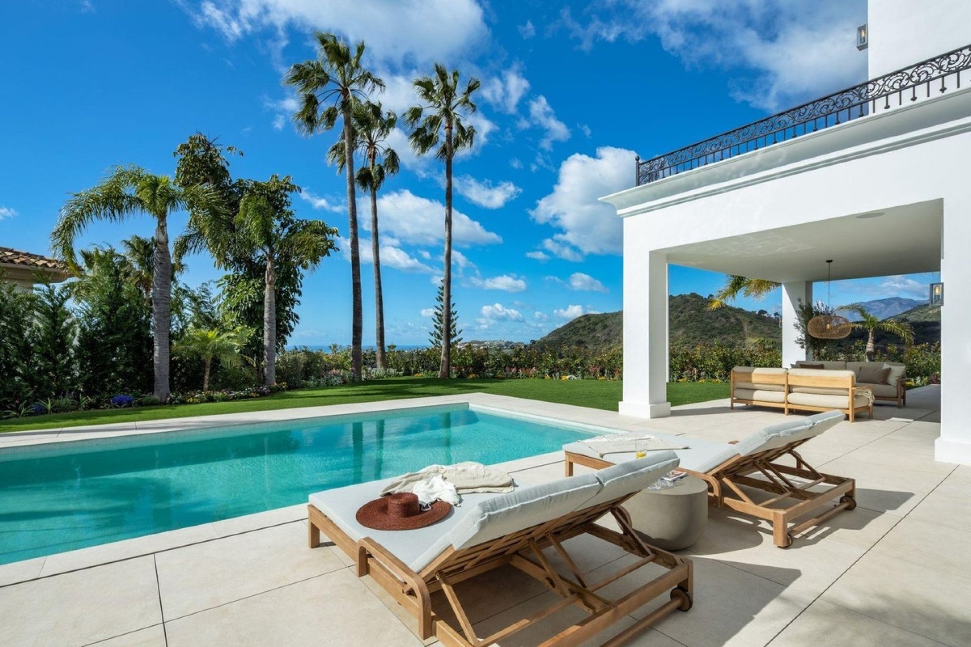 Resale - Villa - Benahavís - Los Arqueros