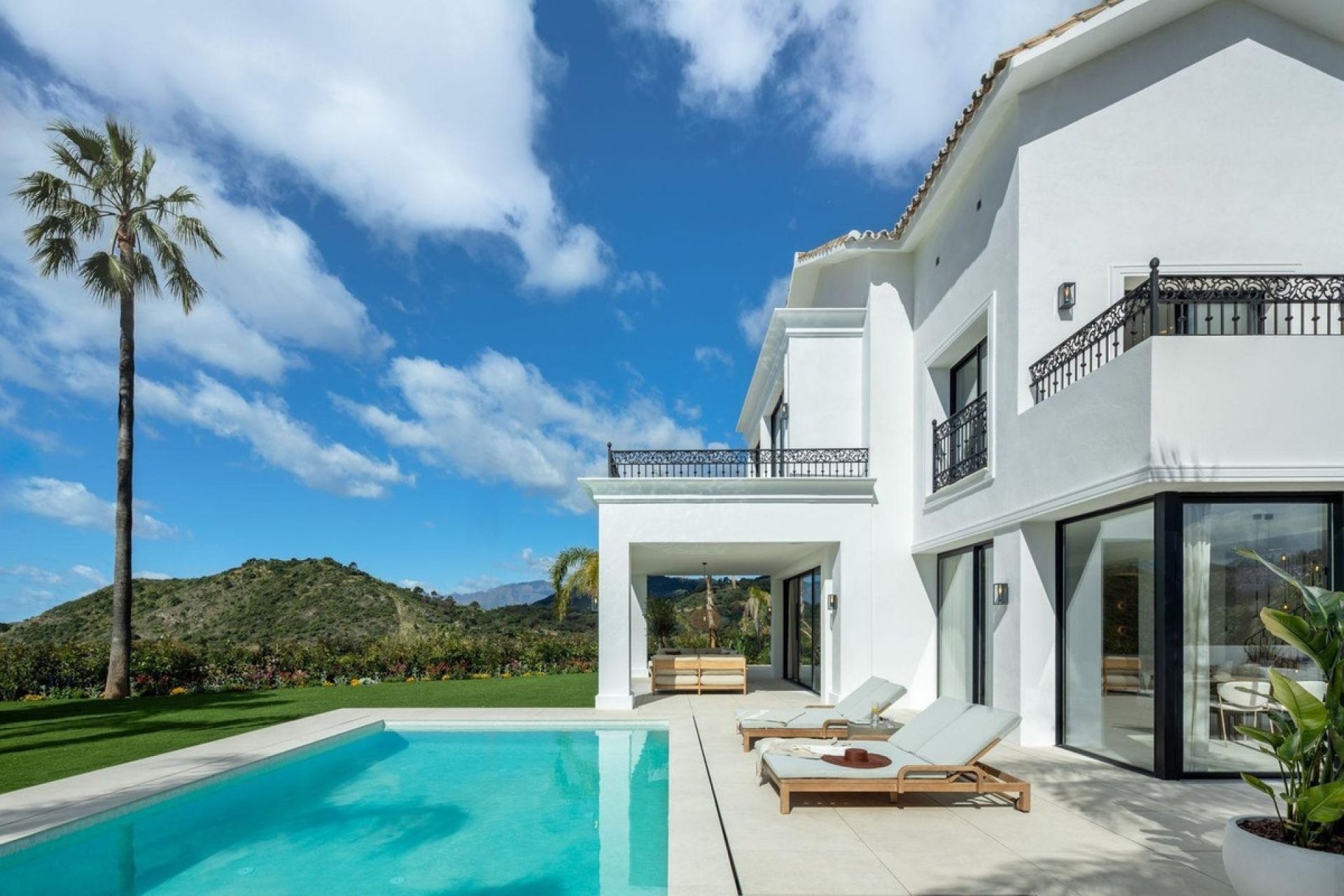 Resale - Villa - Benahavís - Los Arqueros