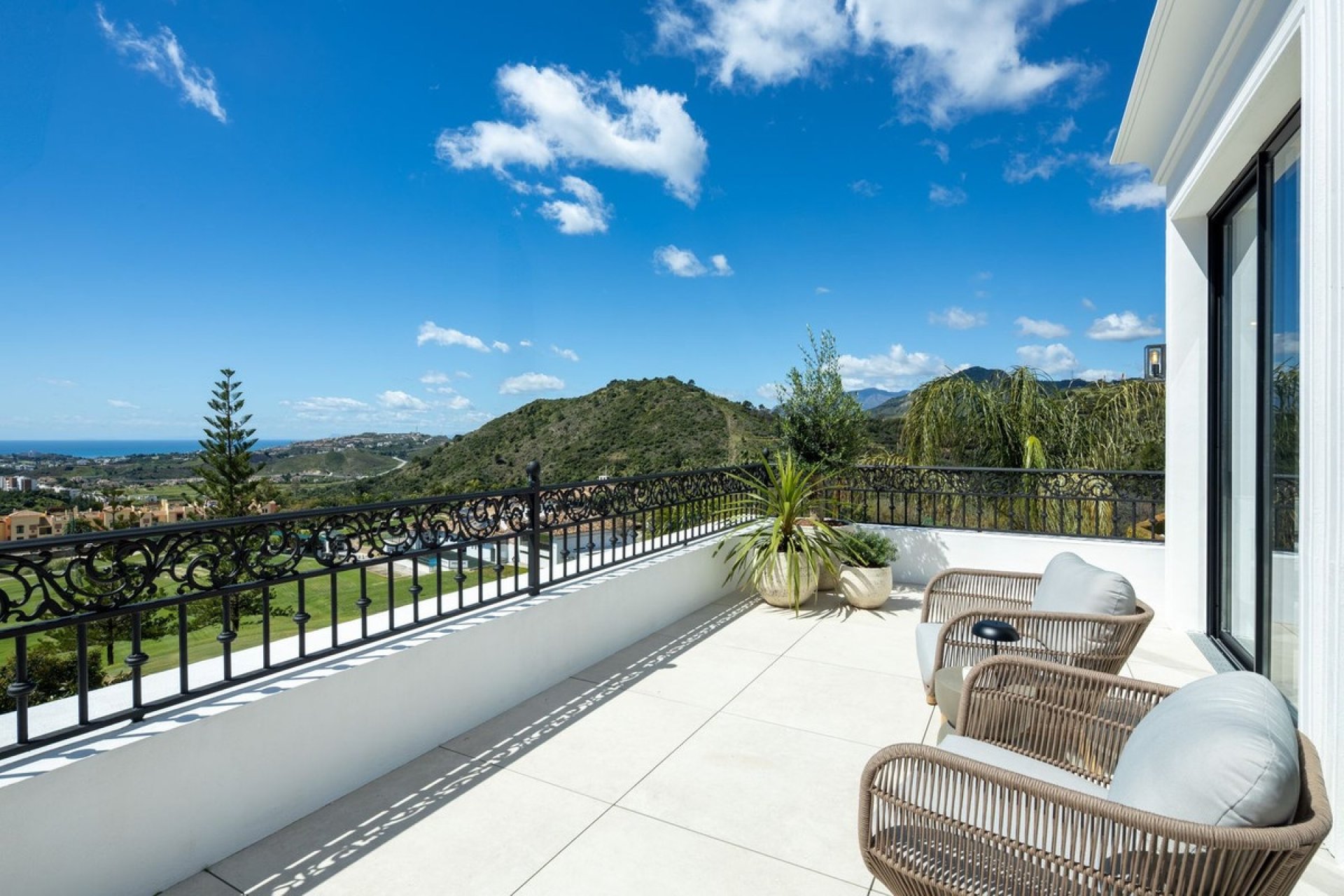 Resale - Villa - Benahavís - Los Arqueros