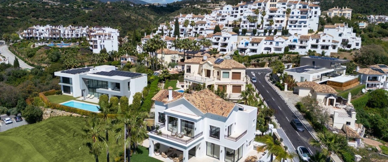 Resale - Villa - Benahavís - Los Arqueros