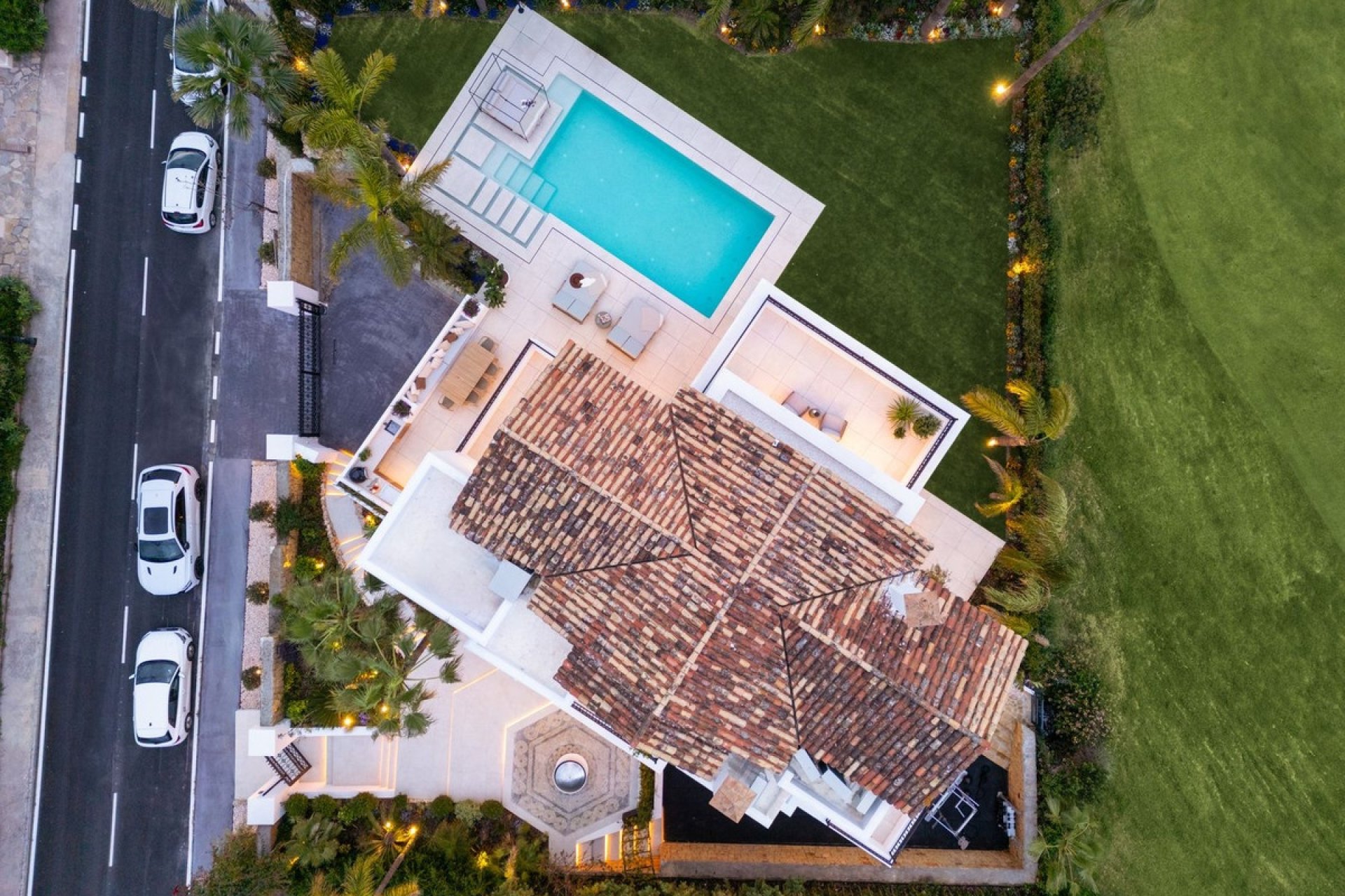 Resale - Villa - Benahavís - Los Arqueros