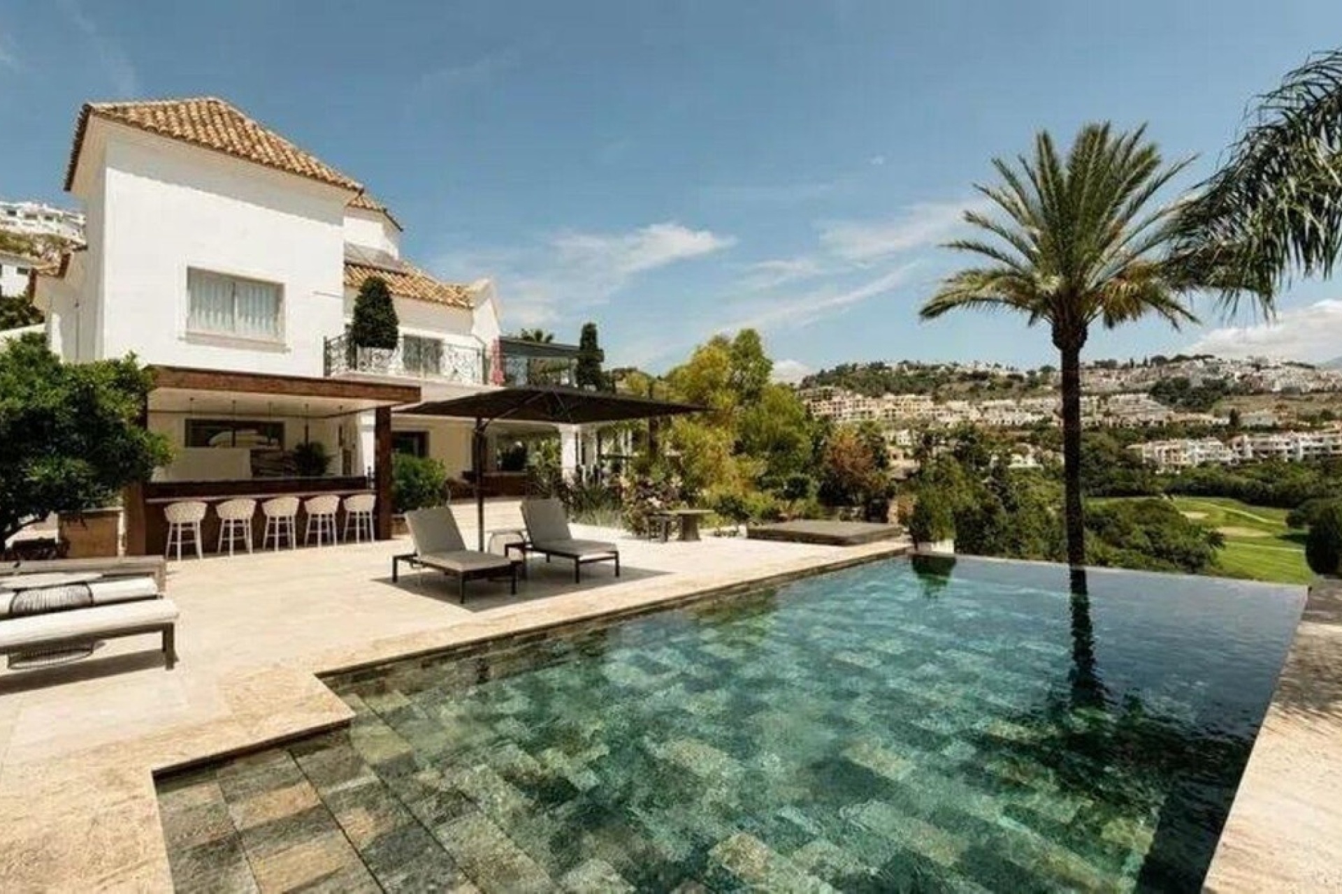 Resale - Villa - Benahavís - Los Arqueros