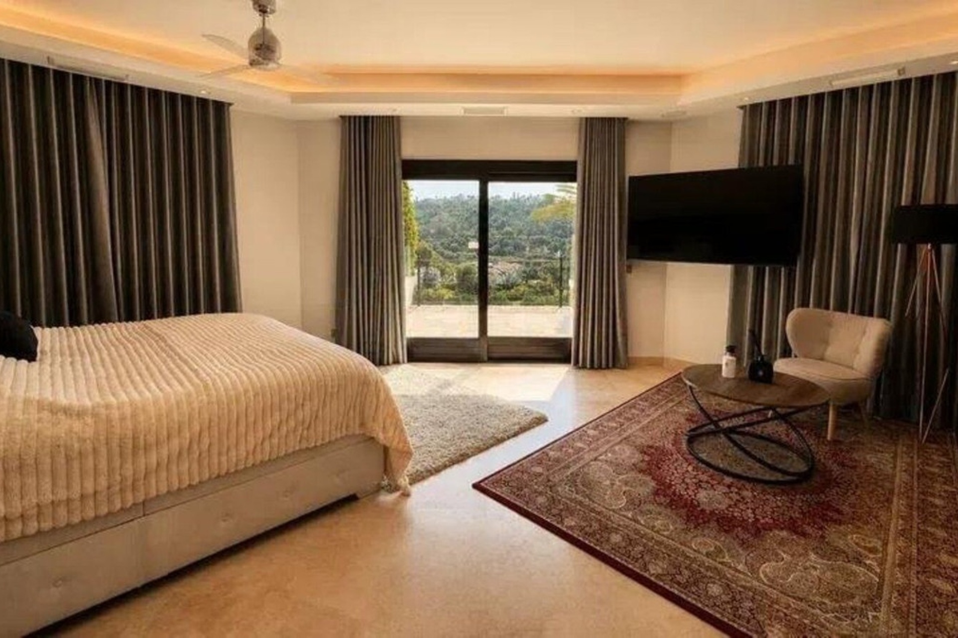 Resale - Villa - Benahavís - Los Arqueros