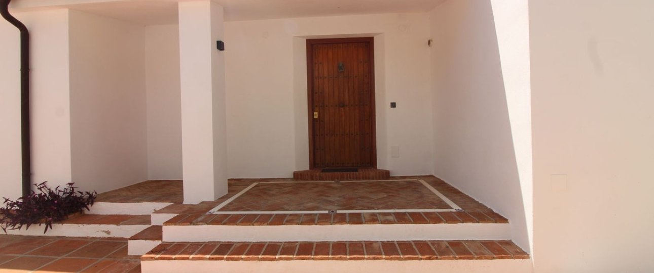 Resale - Villa - Benalmadena - Benalmadena Centro