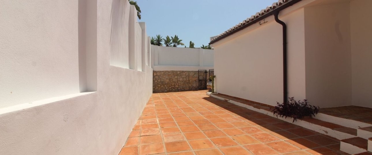 Resale - Villa - Benalmadena - Benalmadena Centro