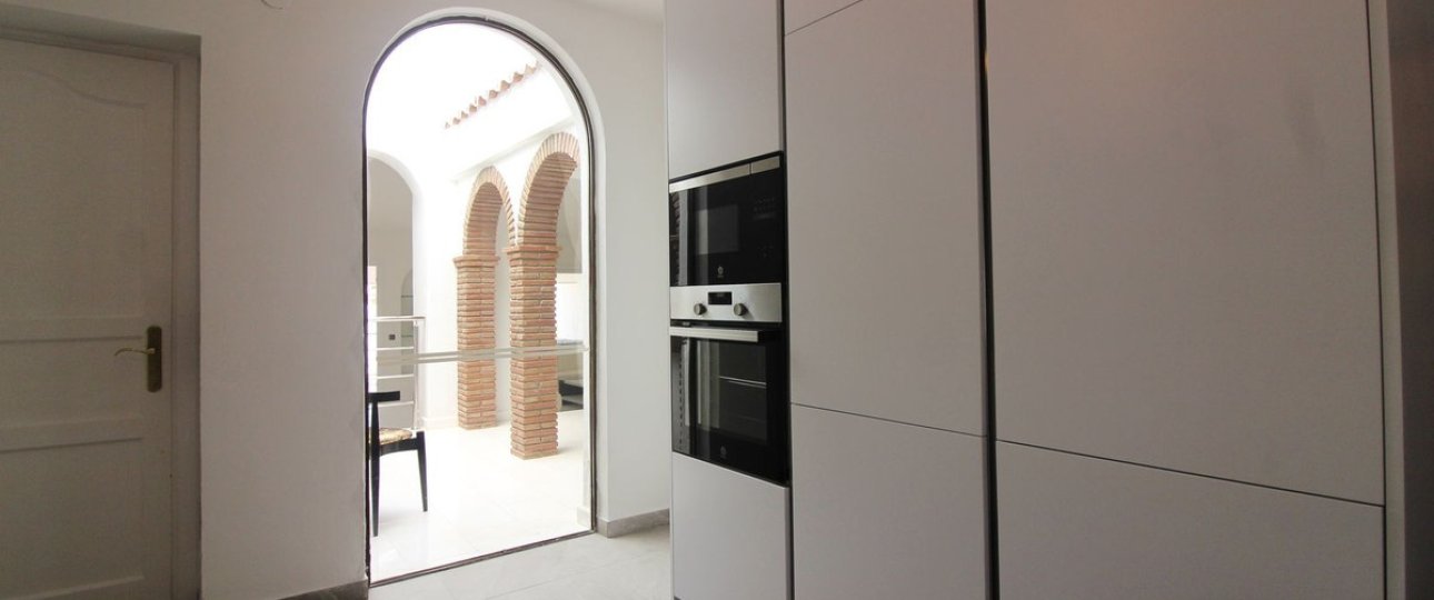 Resale - Villa - Benalmadena - Benalmadena Centro