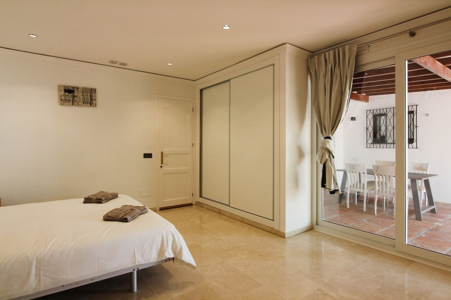 Resale - Villa - Benalmadena - Benalmadena Centro
