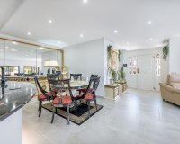 Resale - Villa - Benalmadena - Benalmadena Centro