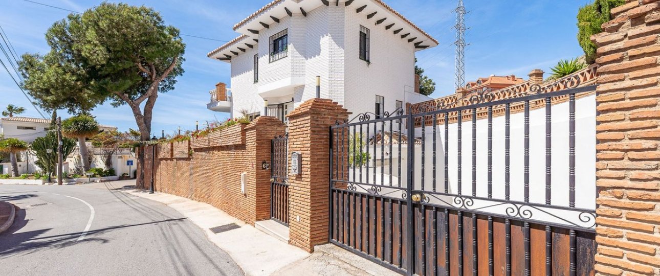 Resale - Villa - Benalmadena - Benalmadena Centro