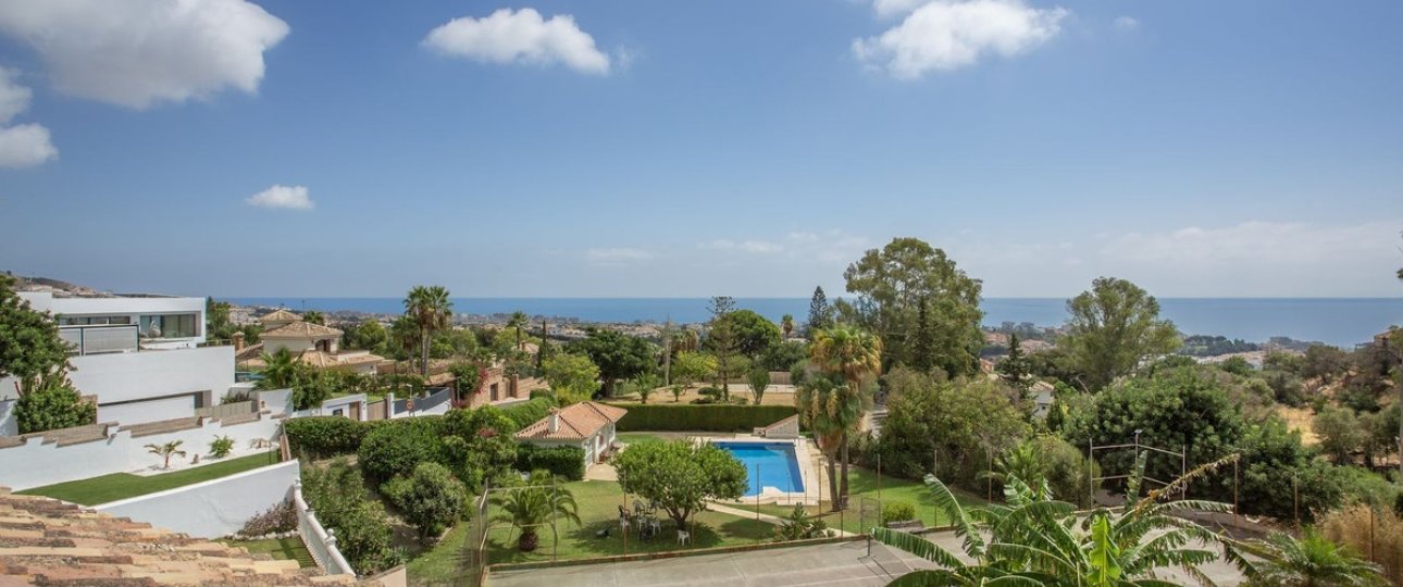 Resale - Villa - Benalmadena - Benalmadena Centro
