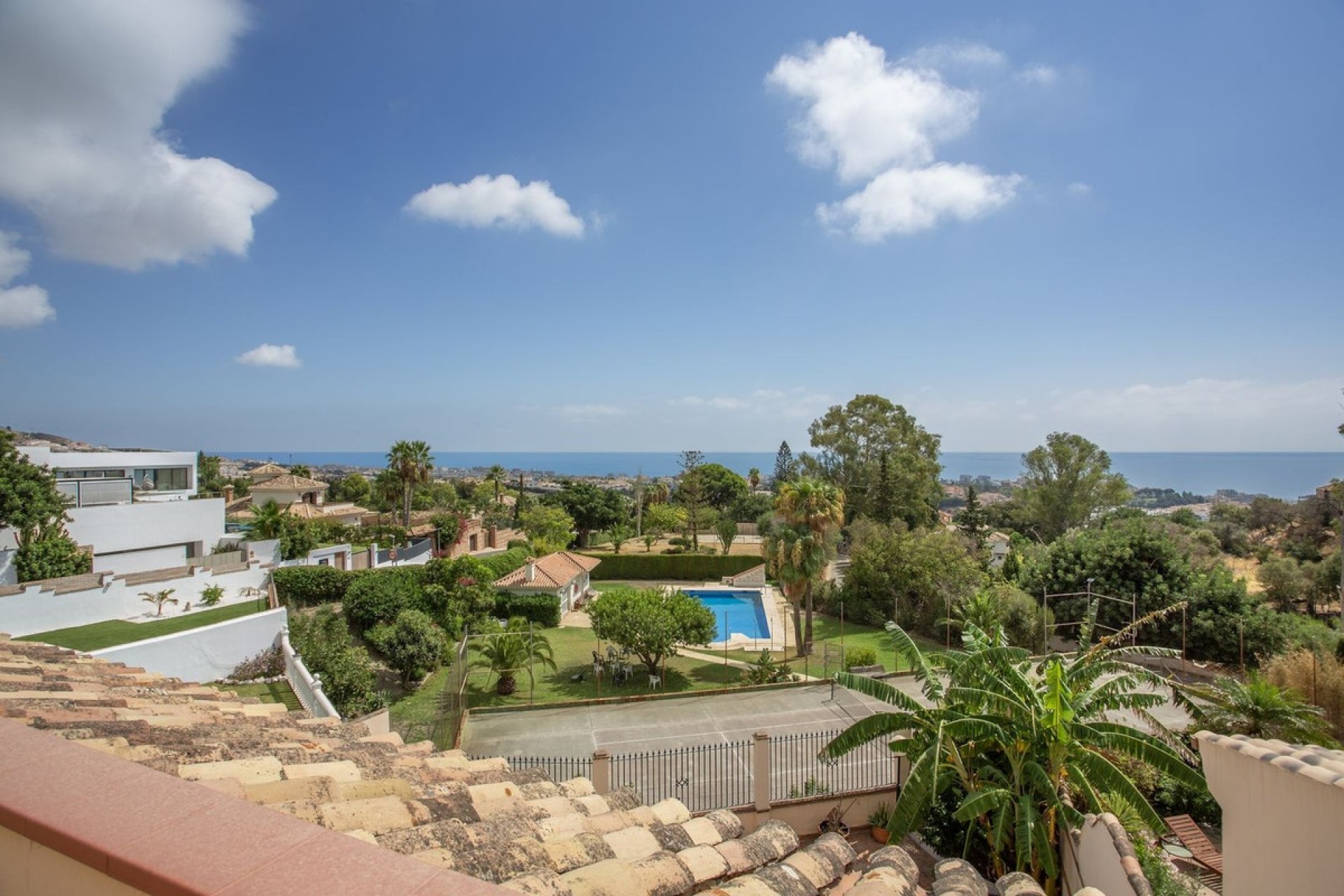 Resale - Villa - Benalmadena - Benalmadena Centro