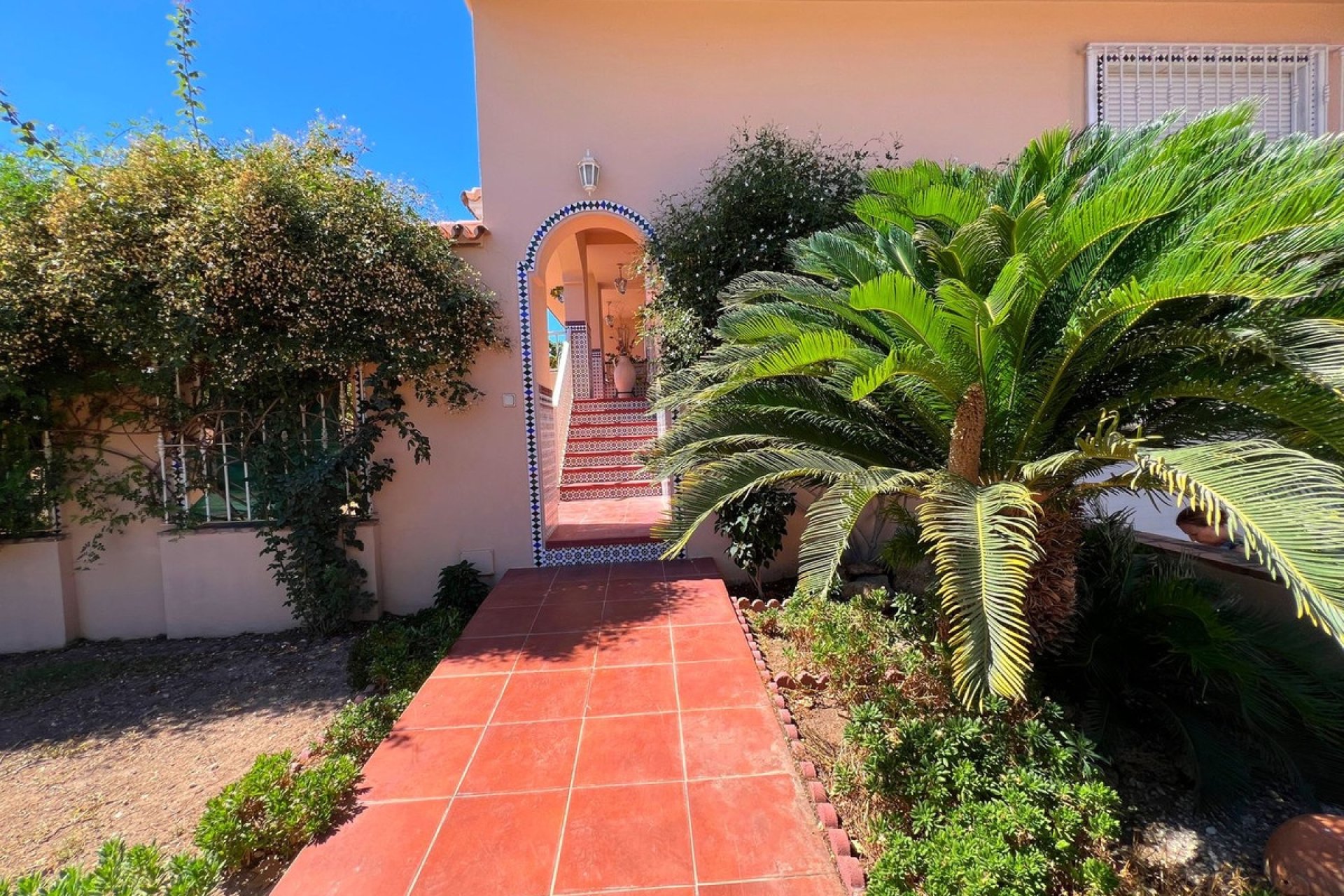 Resale - Villa - Benalmadena - Benalmadena Centro