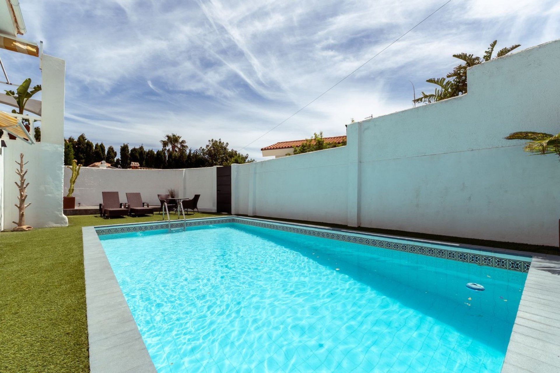 Resale - Villa - Benalmadena - Benalmadena Centro