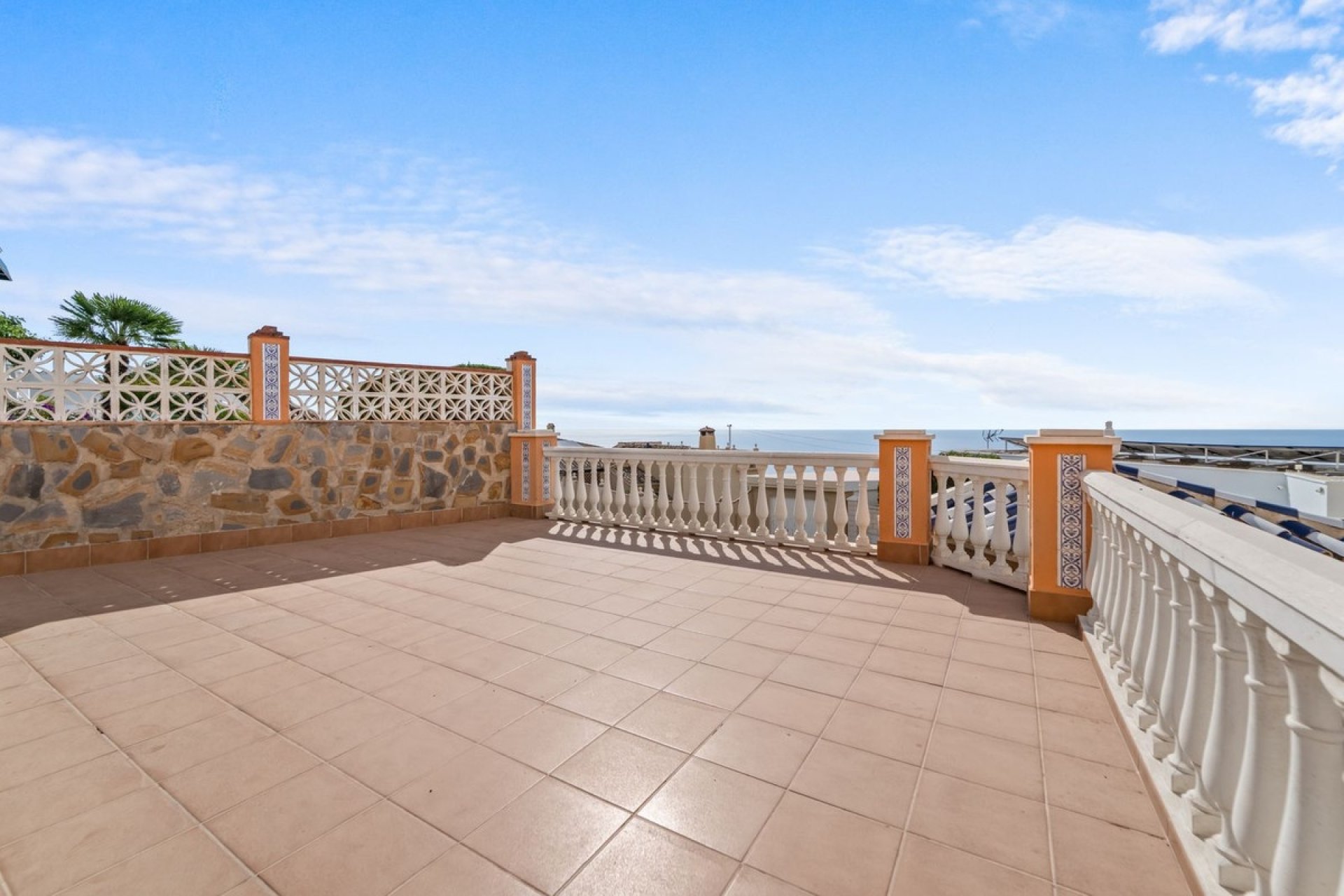 Resale - Villa - Benalmadena - Benalmadena Centro
