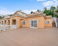 Resale - Villa - Benalmadena - Benalmadena Centro