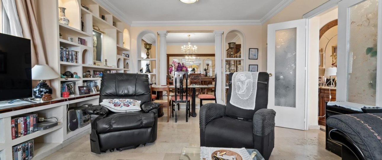 Resale - Villa - Benalmadena - Benalmadena Centro