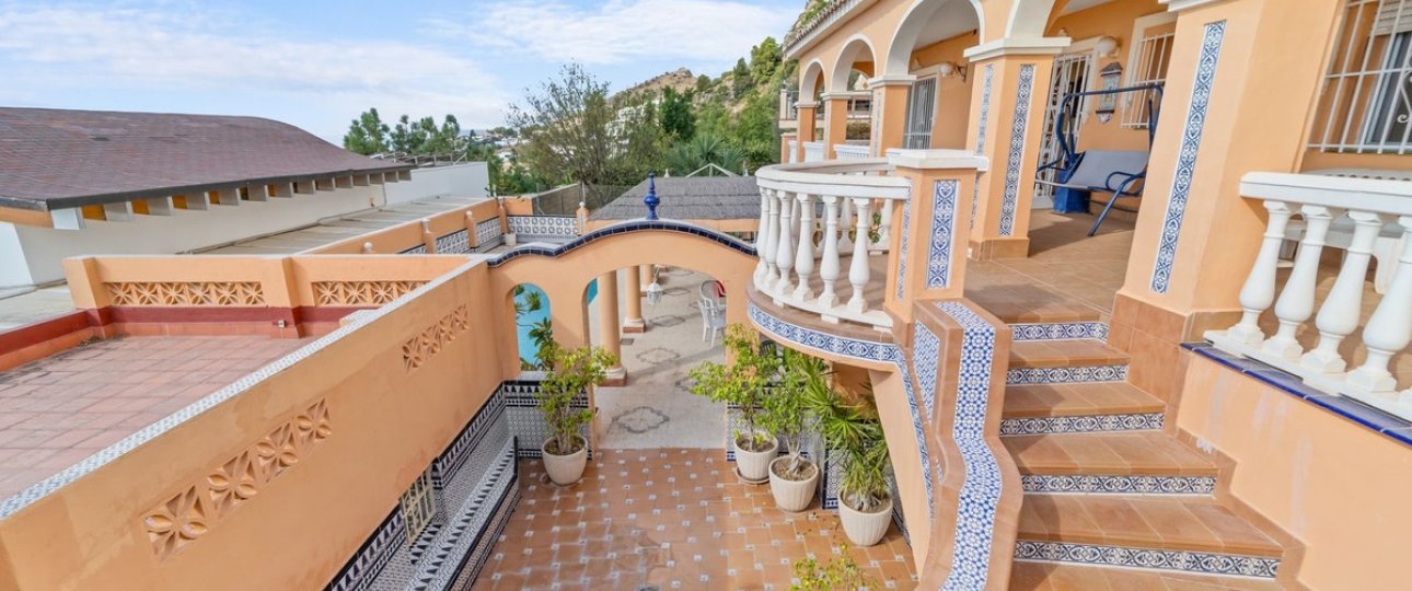 Resale - Villa - Benalmadena - Benalmadena Centro