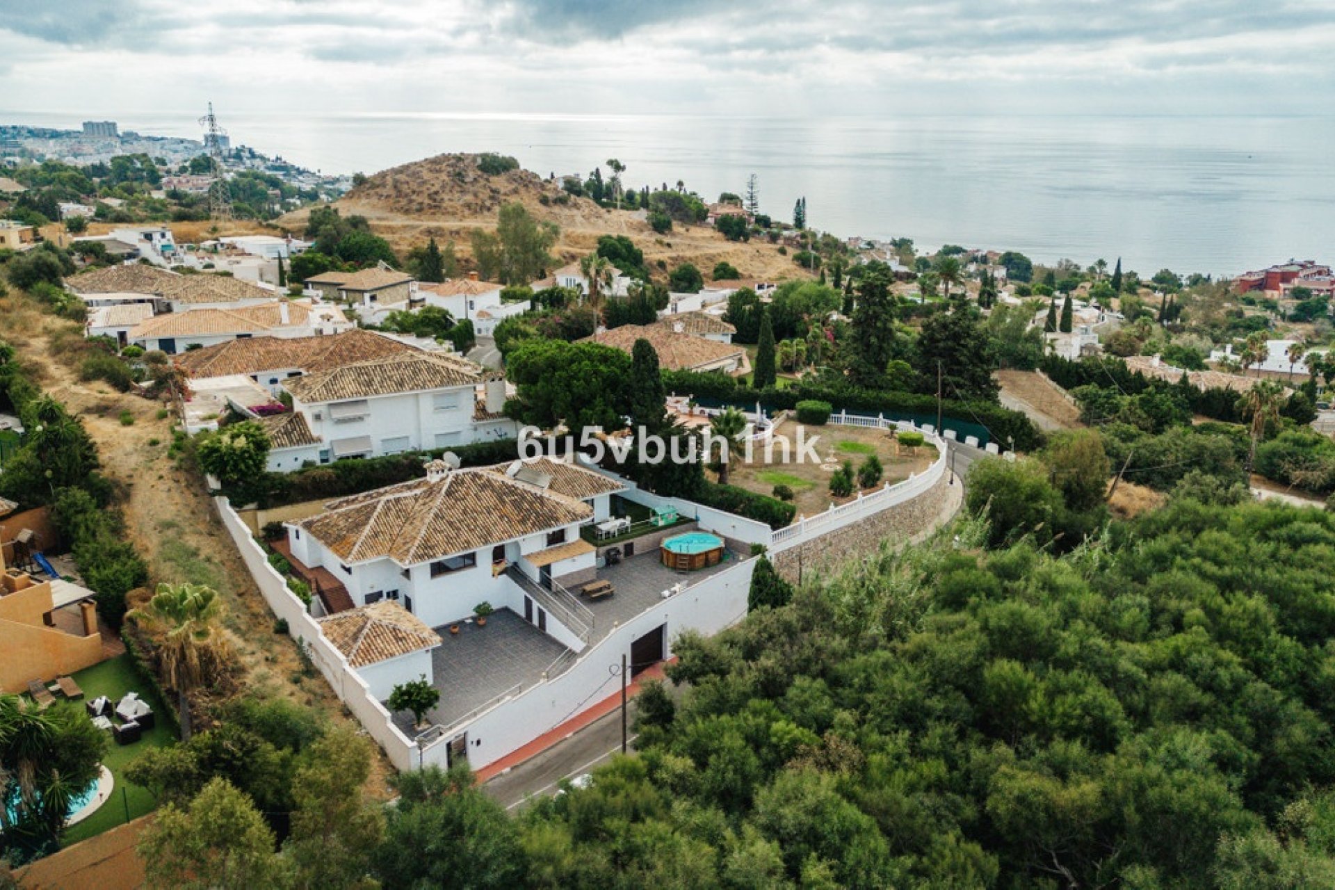 Resale - Villa - Benalmadena - Benalmadena Centro