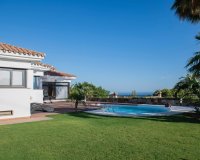 Resale - Villa - Benalmadena - Benalmadena Centro