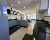 Resale - Villa - Benalmadena - Benalmadena Centro