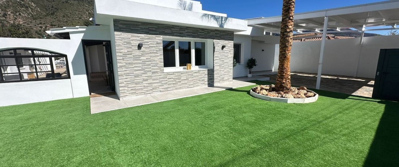 Resale - Villa - Benalmadena - Benalmadena Centro