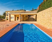Resale - Villa - Benalmadena - Benalmadena Centro
