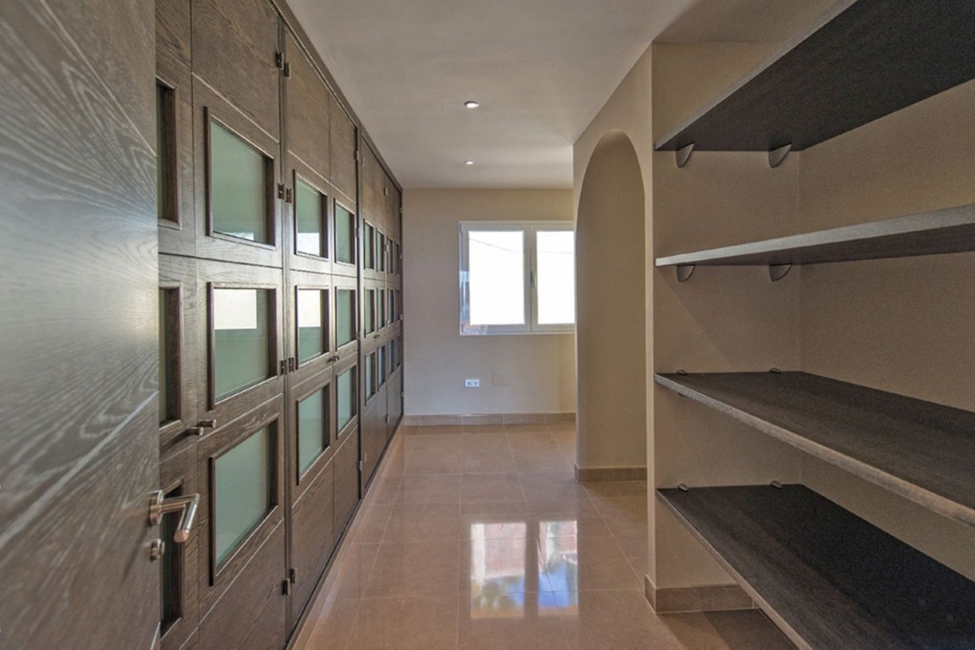 Resale - Villa - Benalmadena - Benalmadena Centro