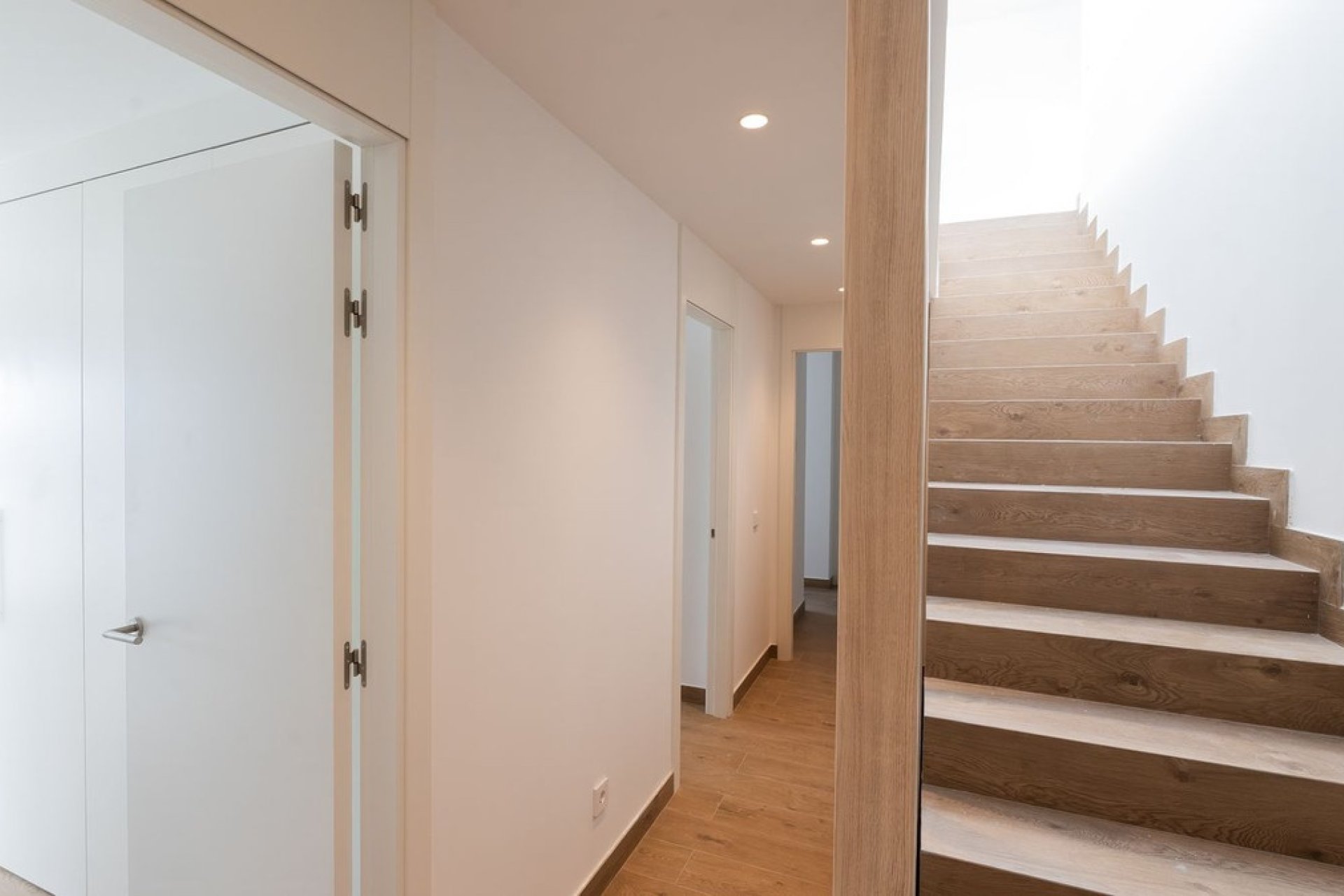 Resale - Villa - Benalmadena - Benalmadena Centro