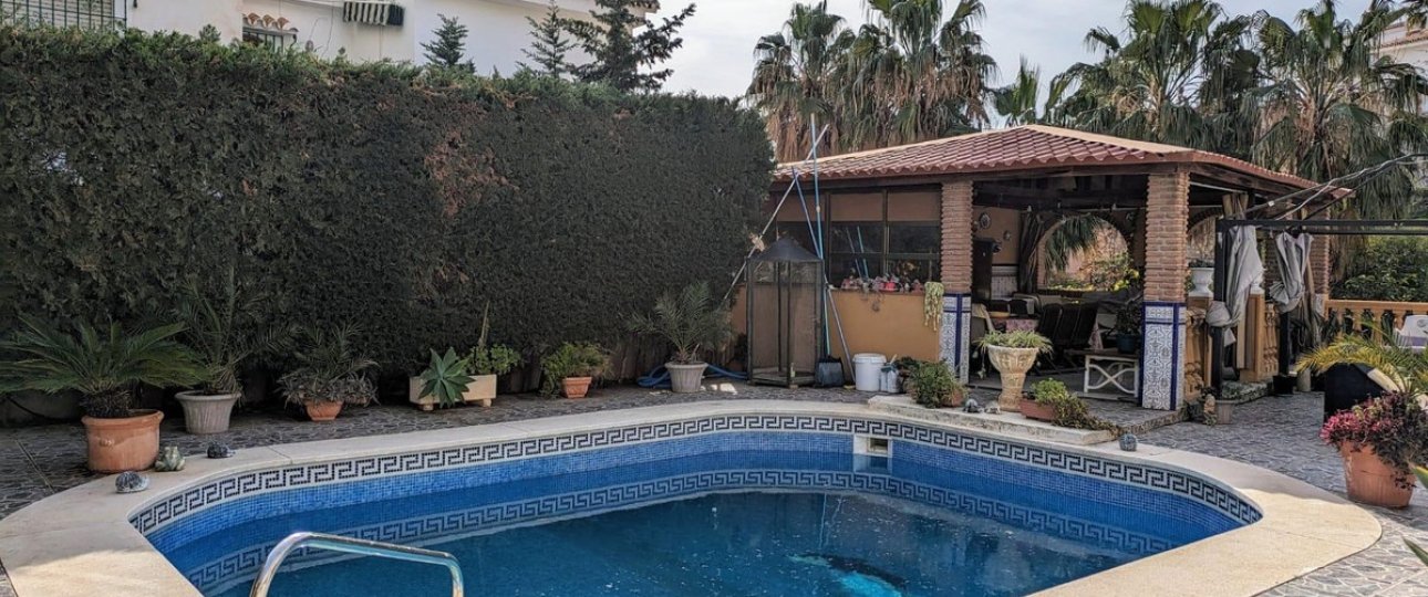 Resale - Villa - Benalmadena - Benalmadena Centro