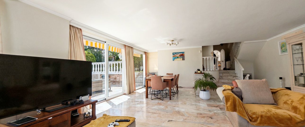 Resale - Villa - Benalmadena - Benalmadena Centro