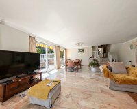 Resale - Villa - Benalmadena - Benalmadena Centro