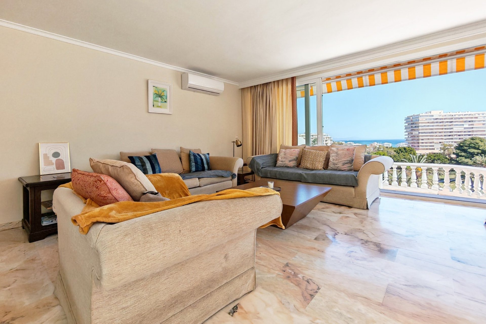 Resale - Villa - Benalmadena - Benalmadena Centro