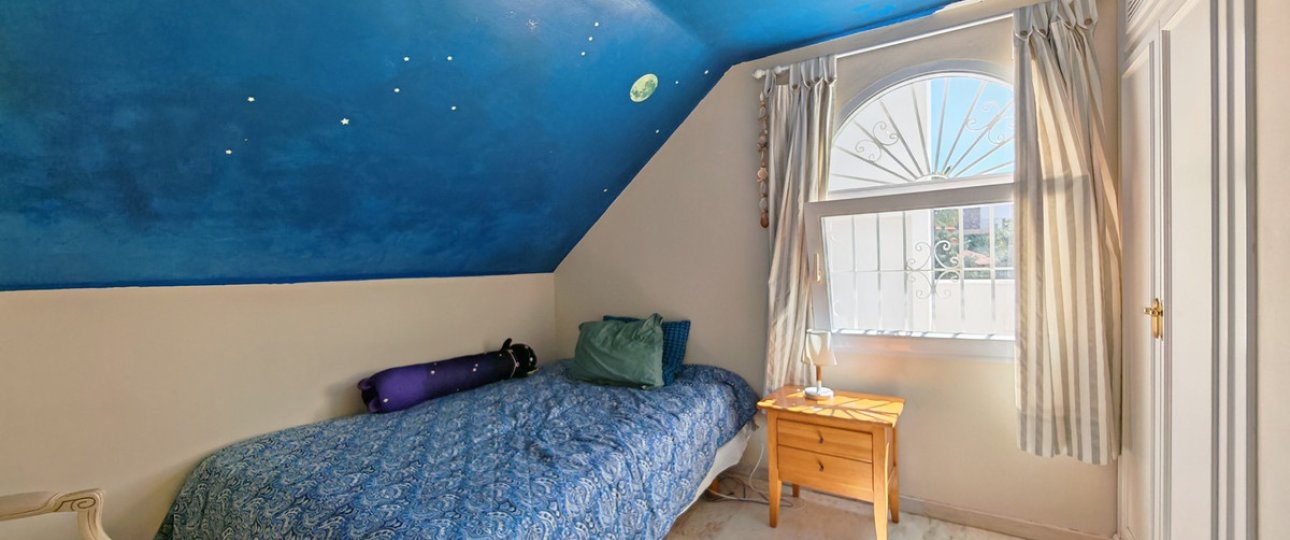 Resale - Villa - Benalmadena - Benalmadena Centro