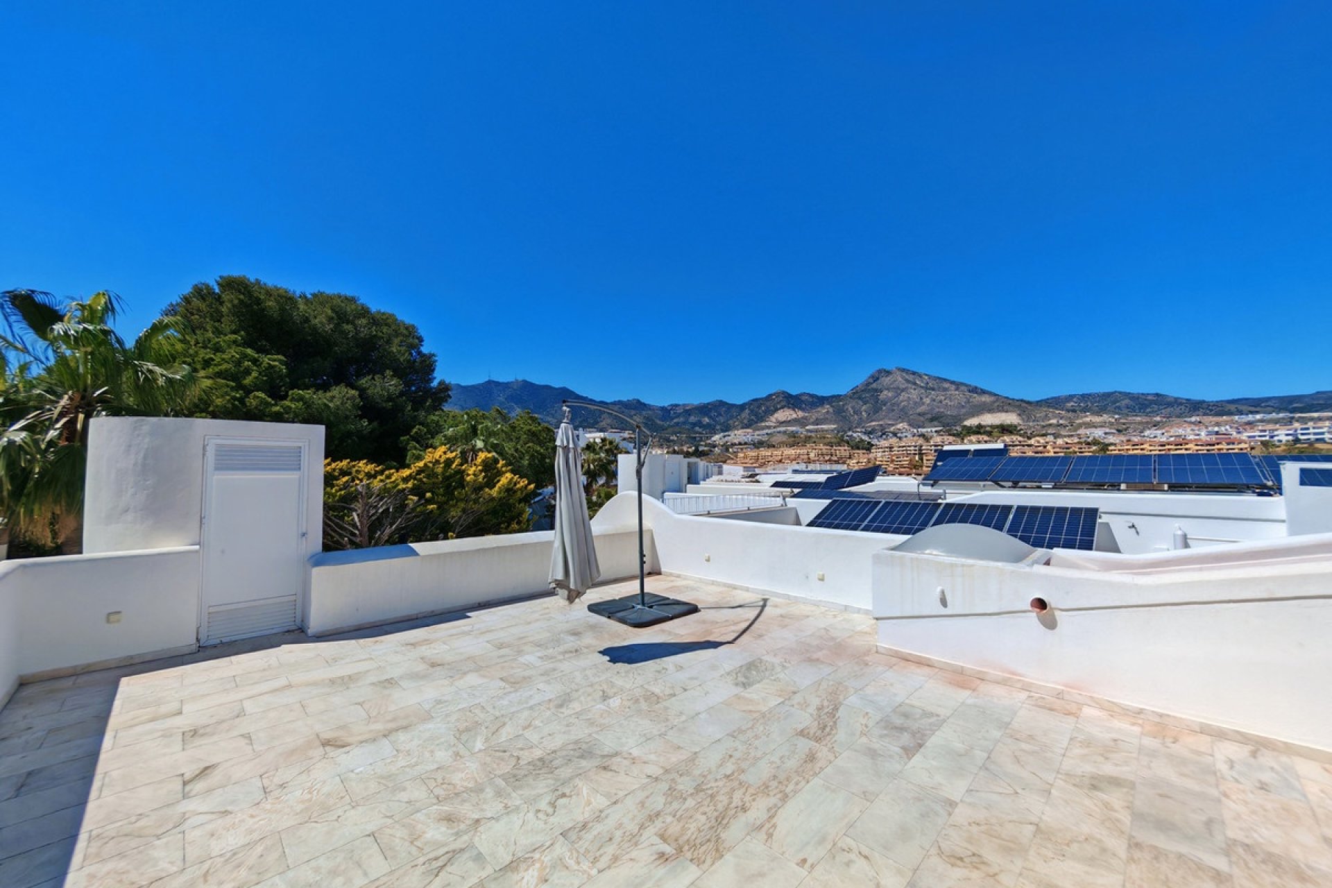 Resale - Villa - Benalmadena - Benalmadena Centro