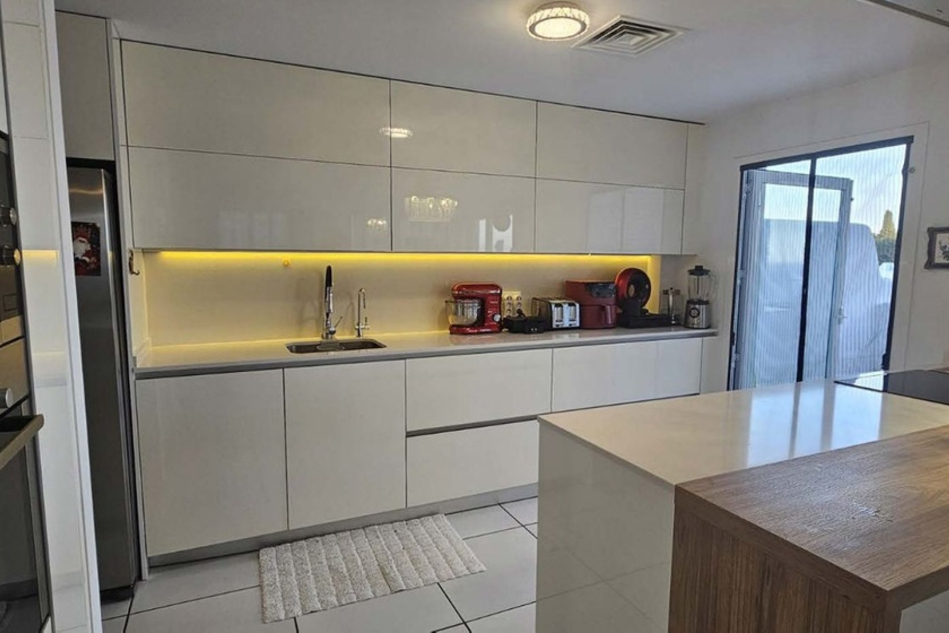 Resale - Villa - Benalmadena - Benalmadena Centro
