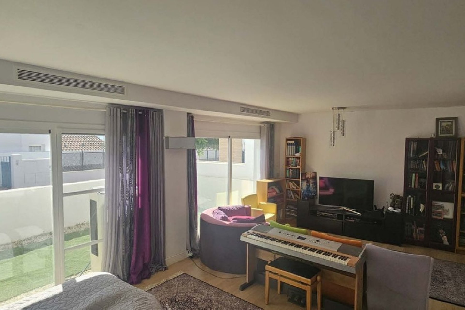 Resale - Villa - Benalmadena - Benalmadena Centro