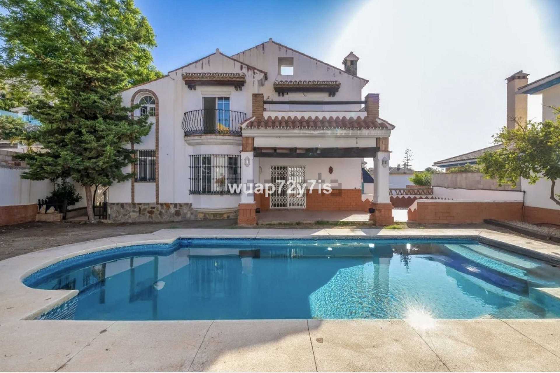 Resale - Villa - Benalmadena - Benalmadena Centro