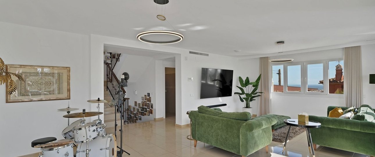 Resale - Villa - Benalmadena - Benalmadena Centro