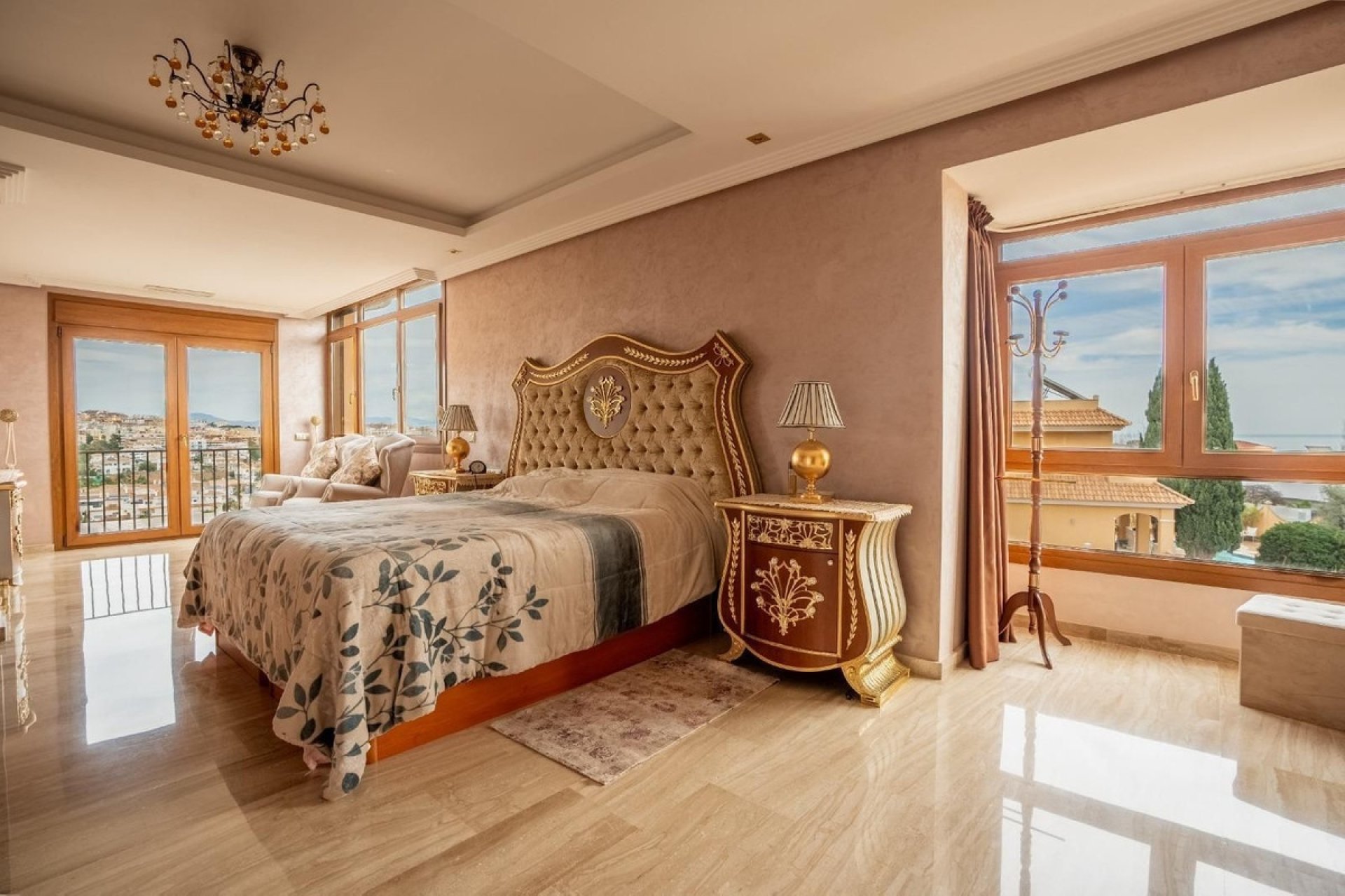 Resale - Villa - Benalmadena - Benalmadena Costa