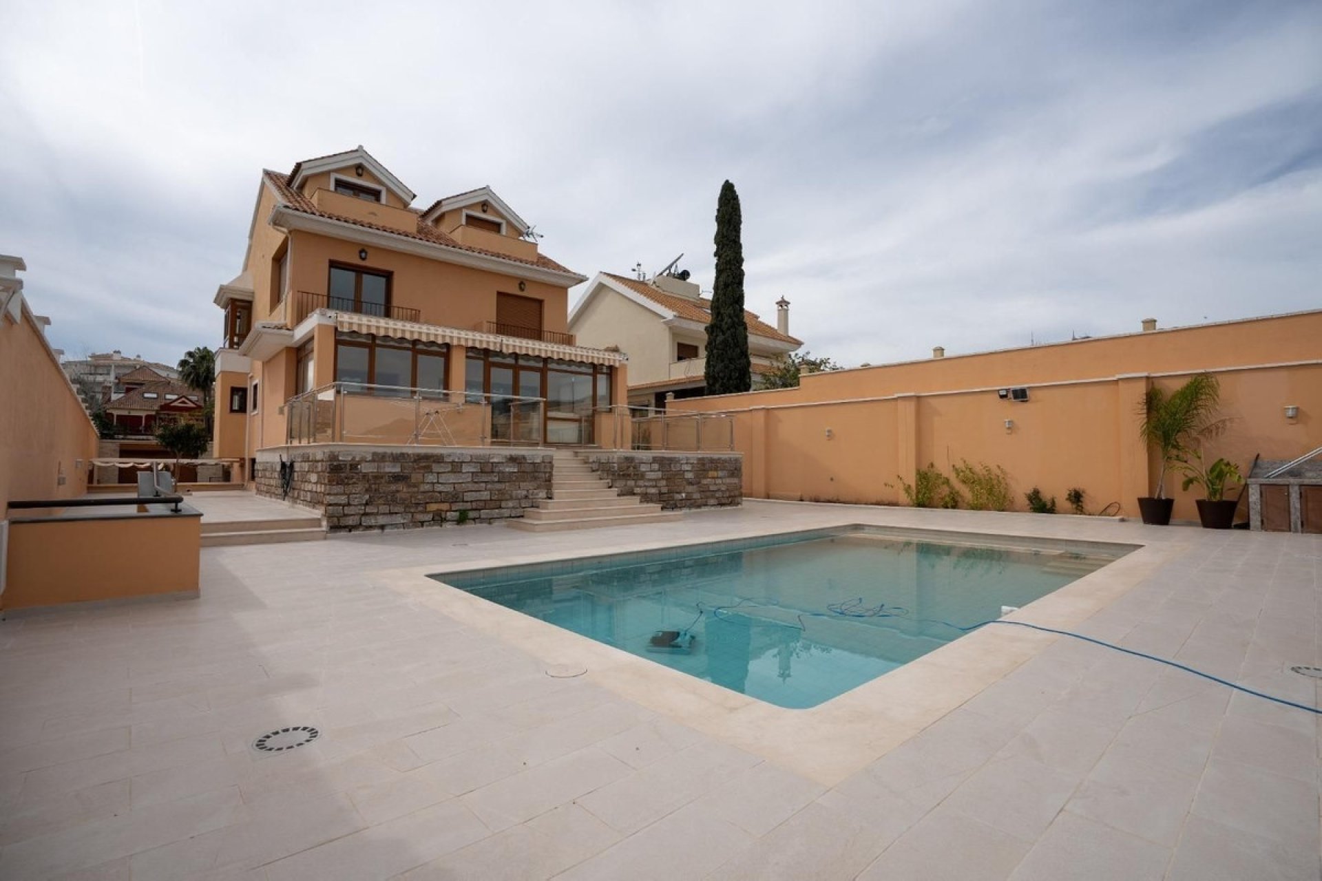 Resale - Villa - Benalmadena - Benalmadena Costa