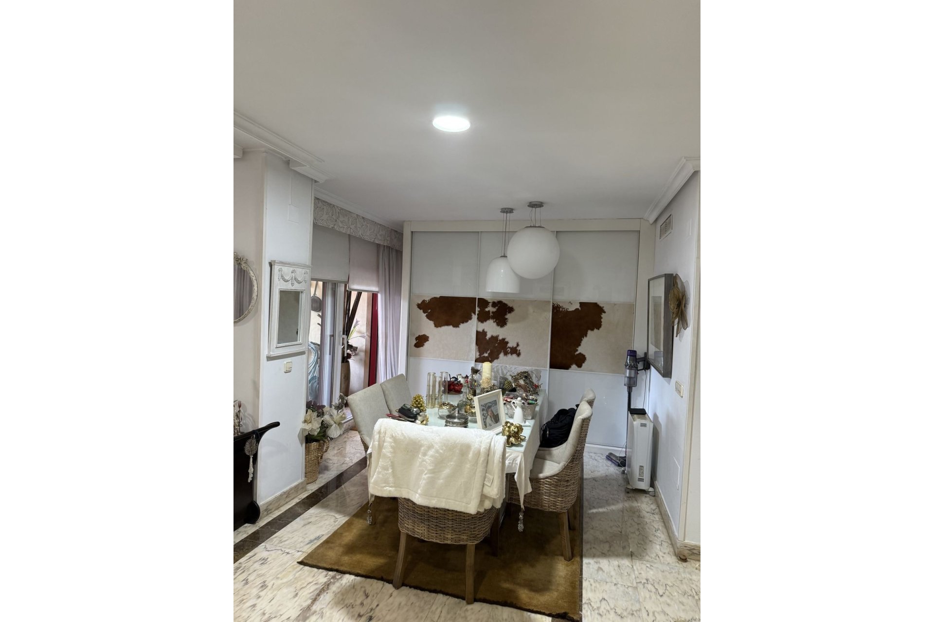 Resale - Villa - Benalmadena - Benalmadena Costa