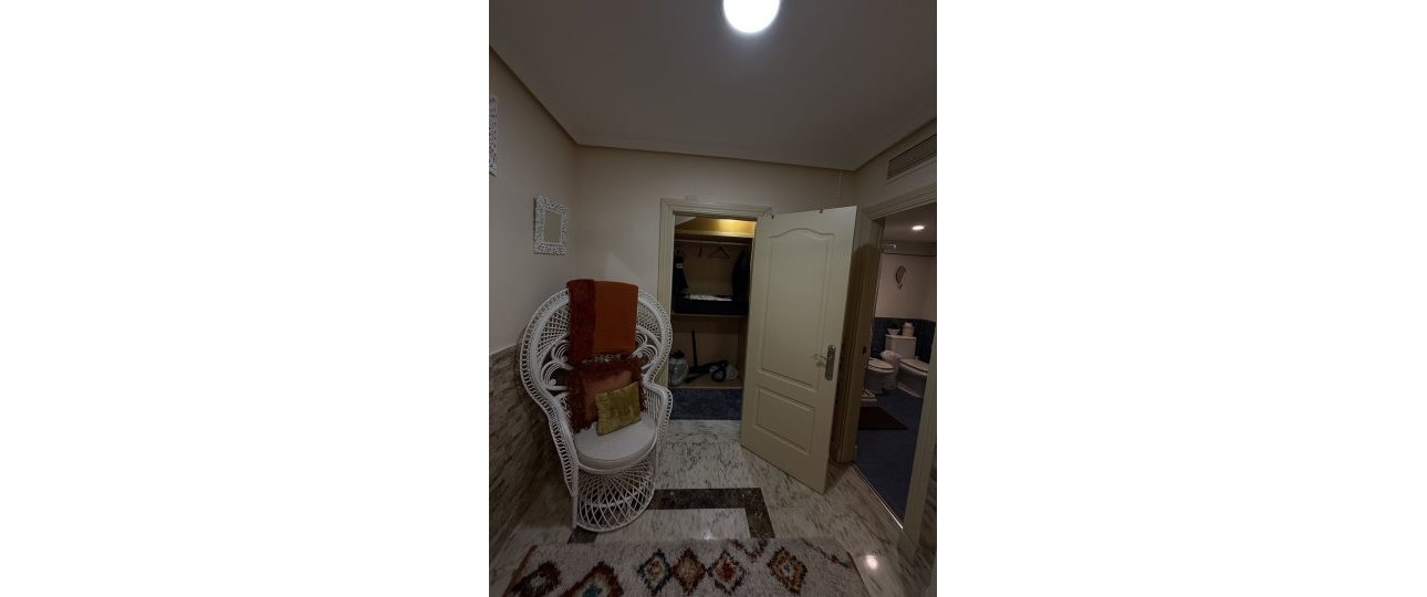 Resale - Villa - Benalmadena - Benalmadena Costa