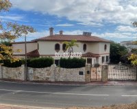 Resale - Villa - Benalmadena - Benalmadena Costa