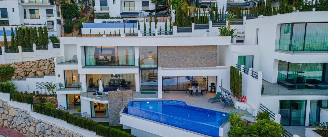 Resale - Villa - Benalmadena - Benalmadena Costa