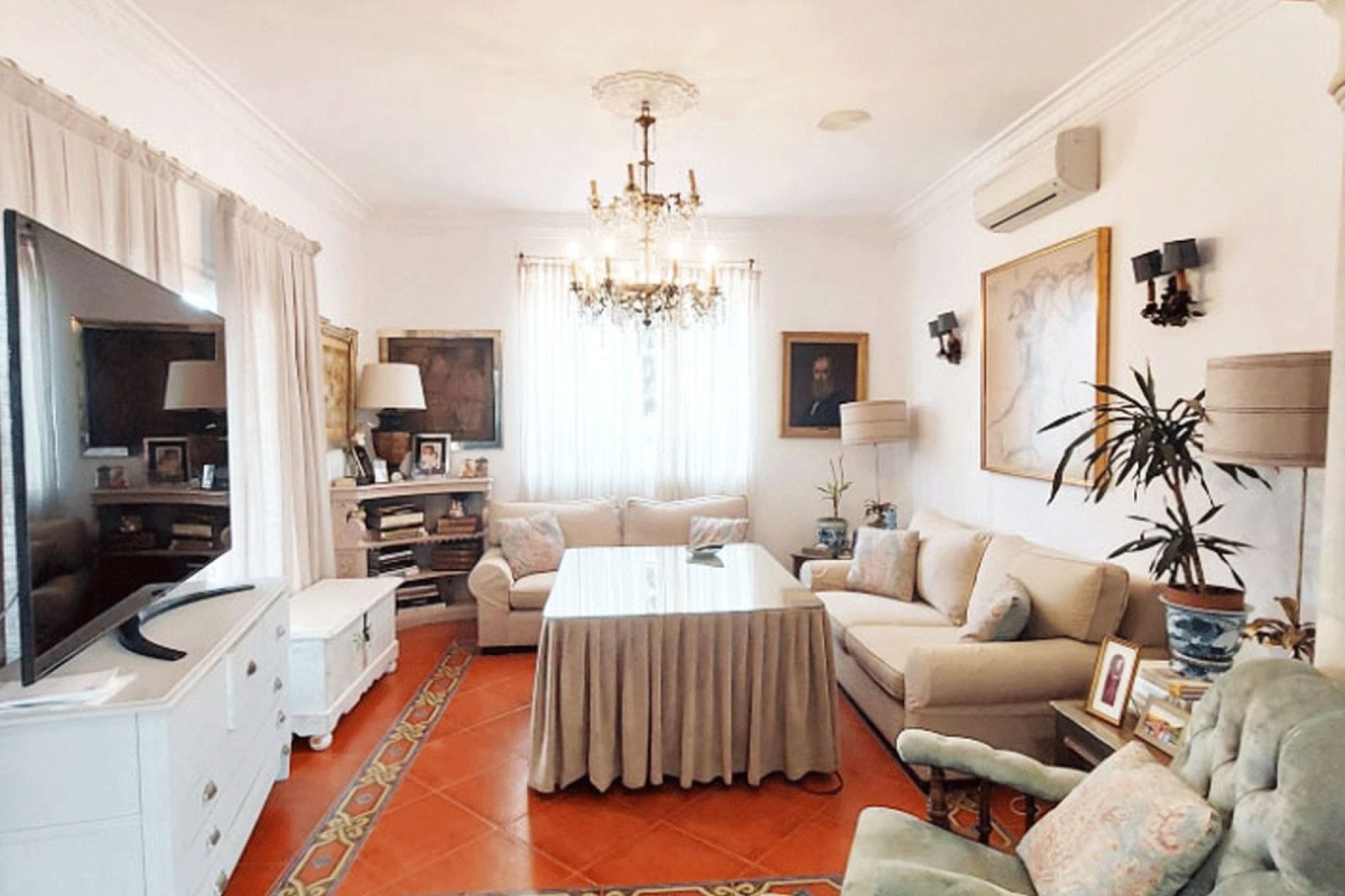 Resale - Villa - Benalmadena - Benalmadena Costa